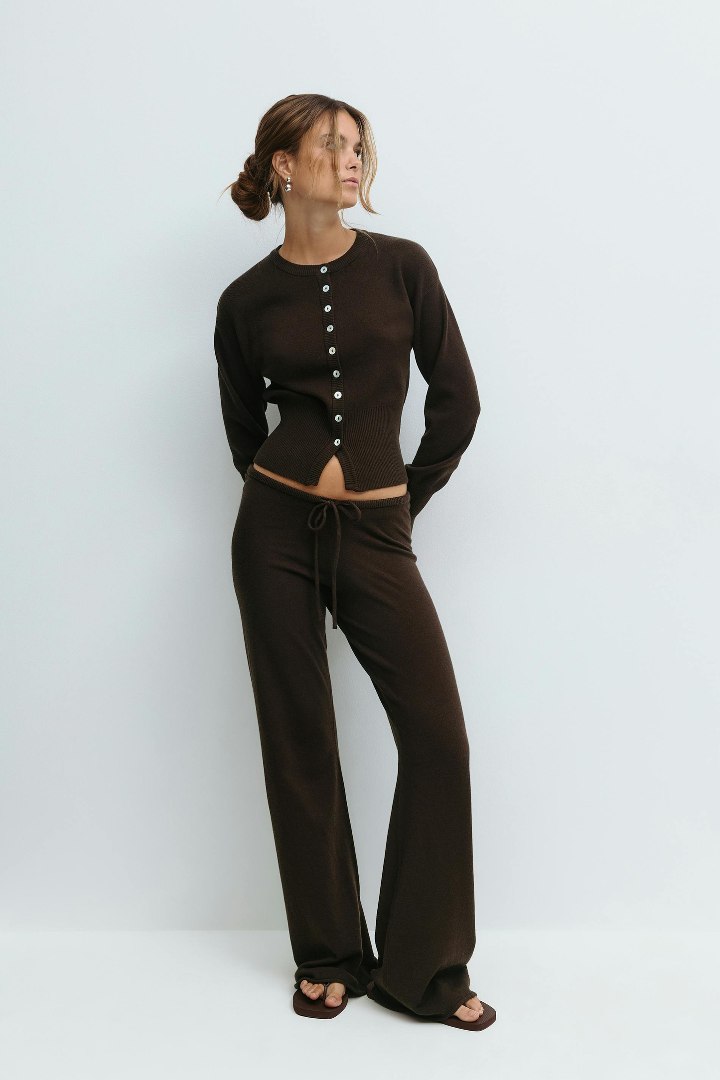 AVRA | Conjunto Punto Atelier