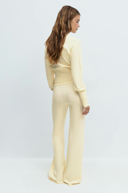 AVRA | Conjunto Punto Atelier
