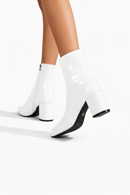 AVRA | Botines Chic